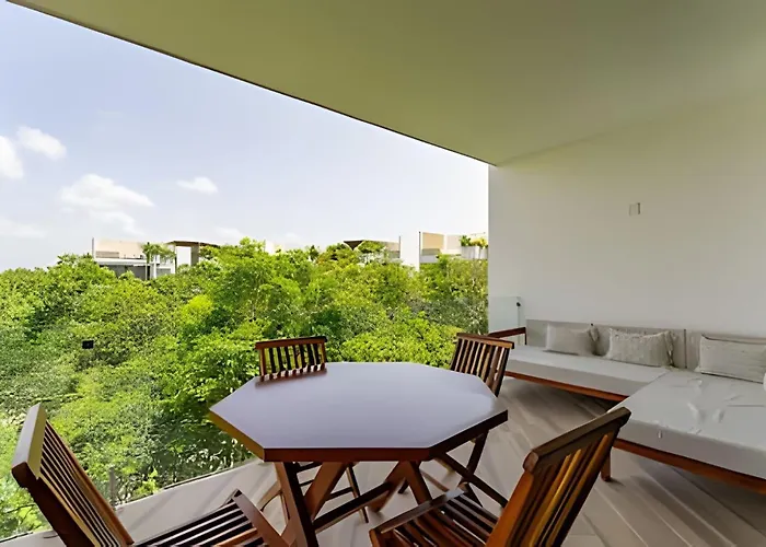 Oasis Yaaxlum Tulum